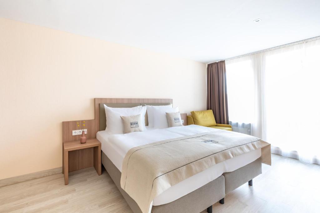 Novum Hotel Madison Düsseldorf Hauptbahnhof Graf-Adolf-Str. 94, 40210 Düsseldorf