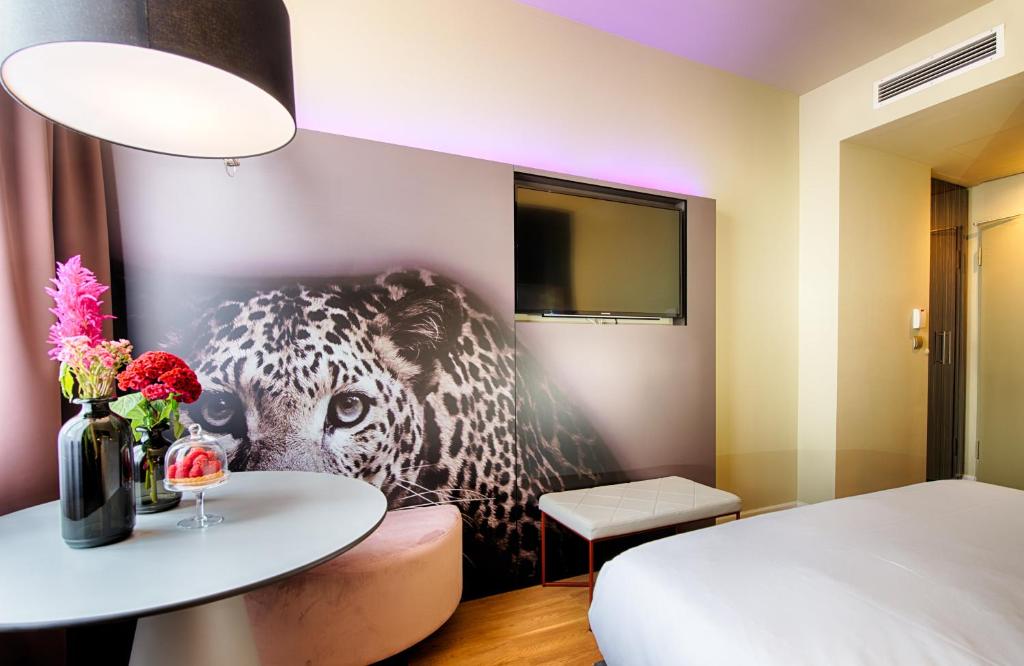 NYX Hotel Mannheim by Leonardo Hotels F4 4-11, 68159 Mannheim