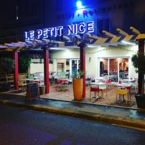 Hôtel Ô Petit Nice 10 Quai Armand Barbès 69250 Neuville-sur-Saône Rhône-Alpes