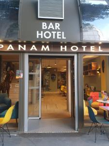 Hôtel Panam Hotel GAMBETTA- Place Gambetta-Mairie du 20 emme 208 rue des Pyrénées 75020 Paris Île-de-France