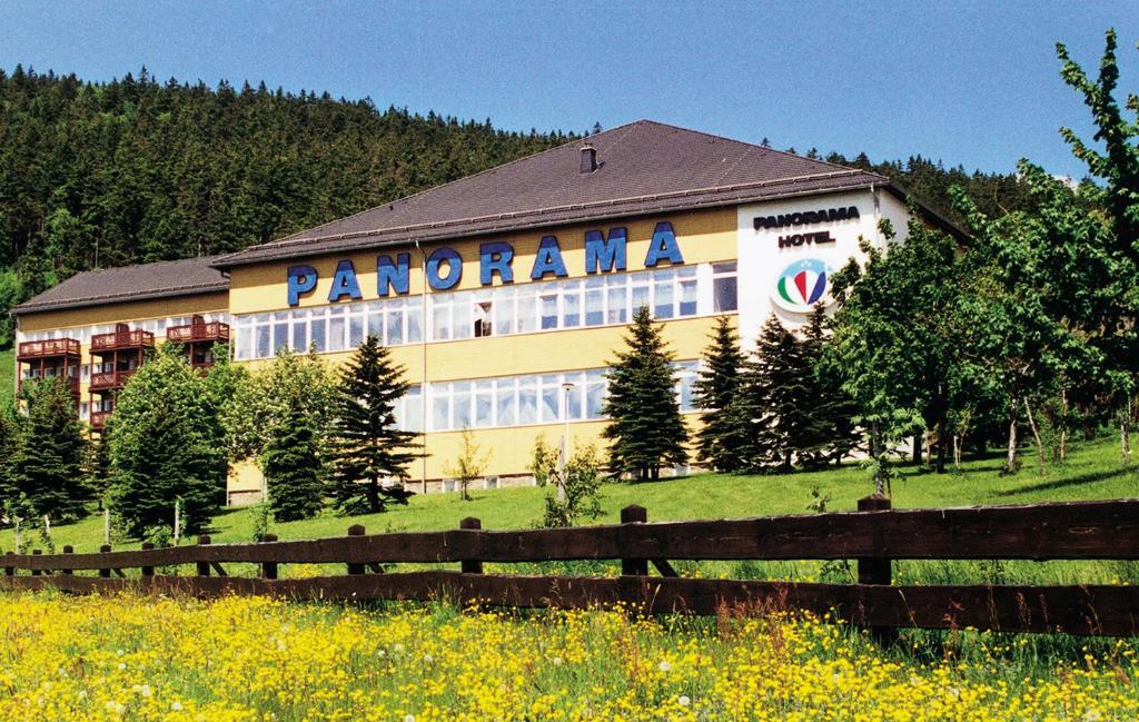 Panorama Hotel Oberwiesenthal Vierenstr. 11, 09484 Kurort Oberwiesenthal