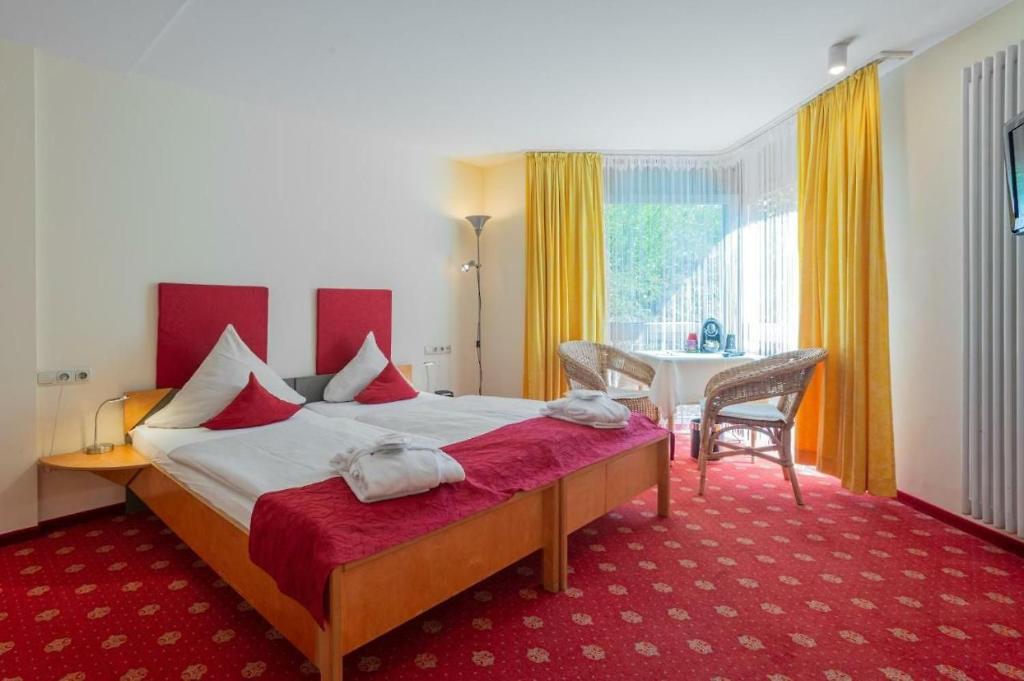 Park Hotel 28 Granastraße, 54329 Konz