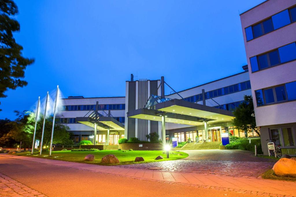 Hôtel Park Inn by Radisson Lübeck Willy-Brandt-Allee 1-5 23554 Lübeck