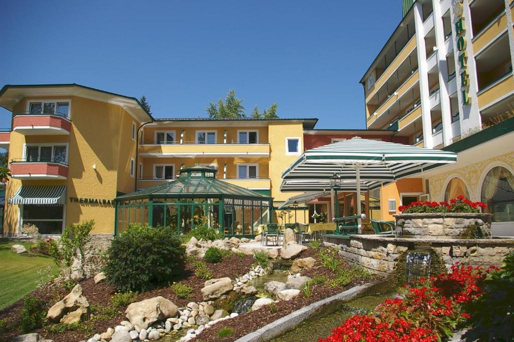 Parkhotel Waldstr. 16, 94072 Bad Füssing