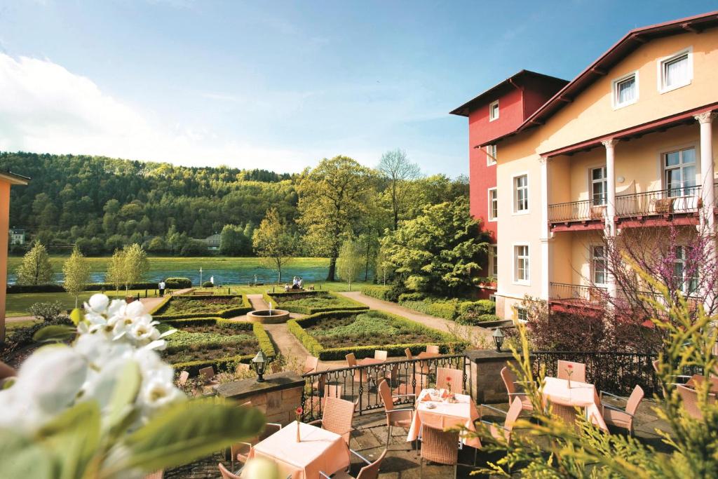 Parkhotel Bad Schandau Rudolf-Sendig-Straße 12, 01814 Bad Schandau