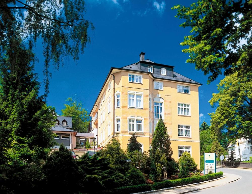 Parkhotel Helene Parkstr. 33, 08645 Bad Elster