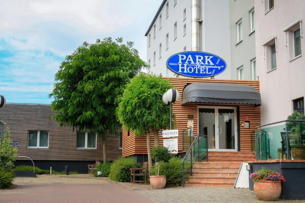 Parkhotel Neubrandenburg Windbergsweg 4, 17033 Neubrandenbourg