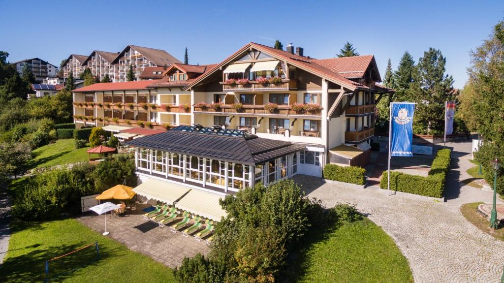 Parkhotel Tannenhof Tannenhofstr. 19, 87466 Oy-Mittelberg