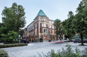 Hôtel Parkhotel Traunstein Bahnhofstr. 11 83278 Traunstein Bavière