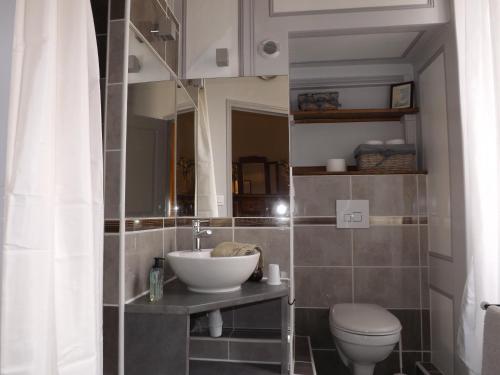 B&B / Chambre d'hôtes HOTEL particulier LARIBOISIERE 1 Rue Lesueur Fougères