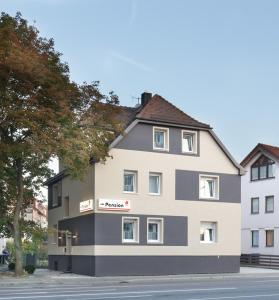 Hôtel Pension Arkade Heilbronn Stuttgarter Str. 3 74072 Heilbronn Bade-Wurtemberg