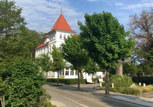 Hôtel Hotel Pension Haus Colmsee Strandpromenade 8 Binz