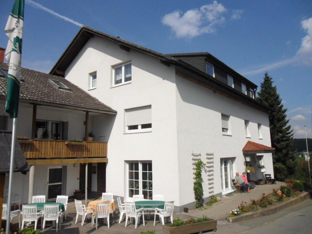 Maison d'hôtes Hotel & Pension Haus Dewenter Zur Altenauquelle 30, 33165 Lichtenau