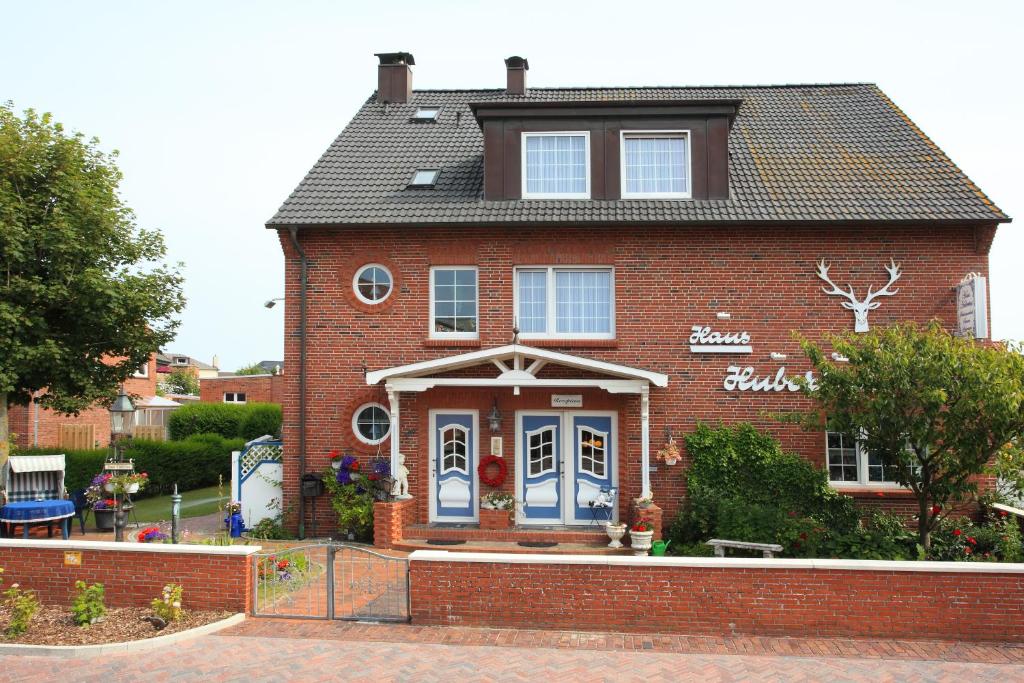 Maison d'hôtes Hotel-Pension Haus Hubertus Westerstrasse 19, 26757 Borkum