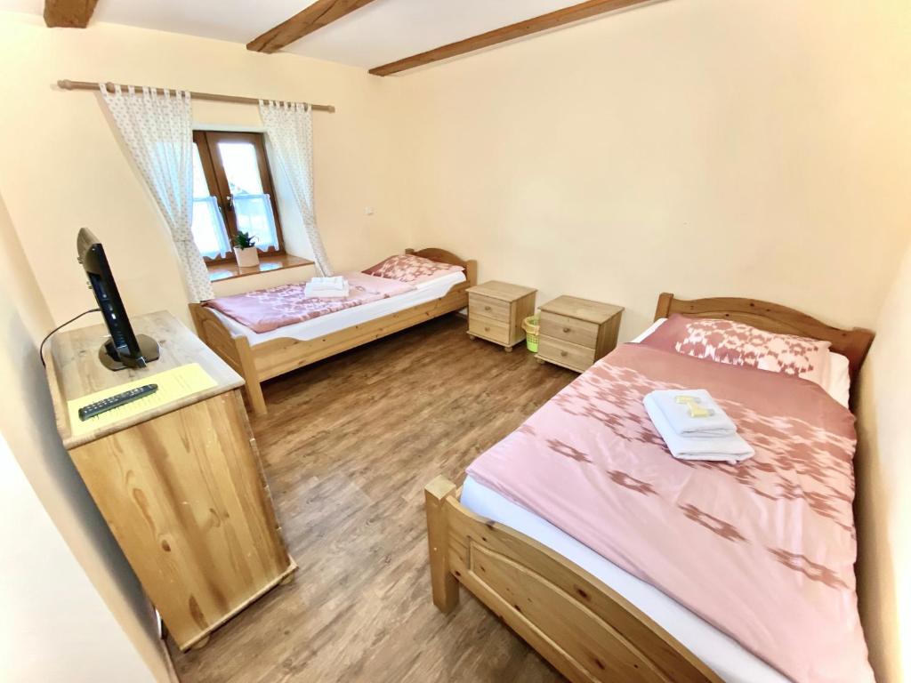 Pension Laurent Ranch 9 Dorfstraße, 84177 Gottfrieding