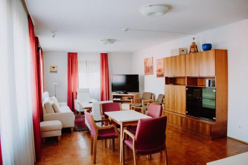 Pension Neustart