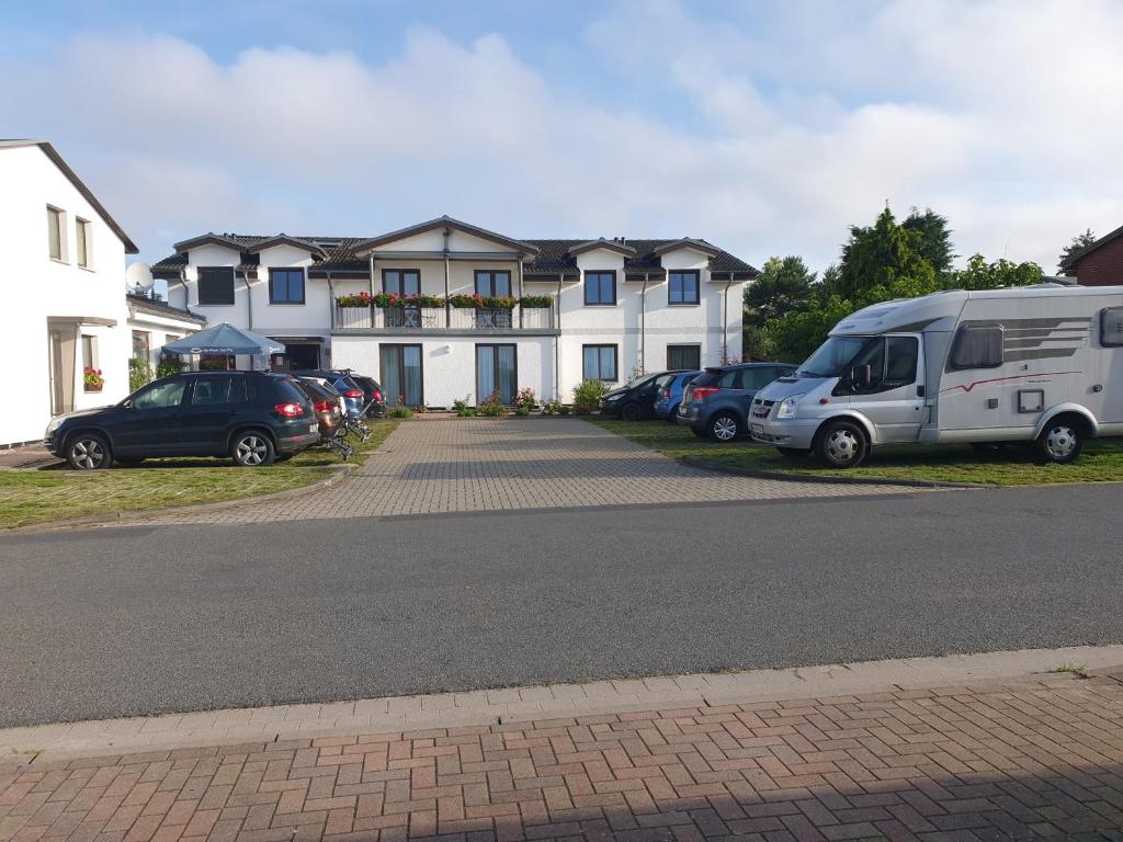 Maison d'hôtes Hotel-Pension Pastow Garni 36A Alte Schulstraße, 18184 Broderstorf