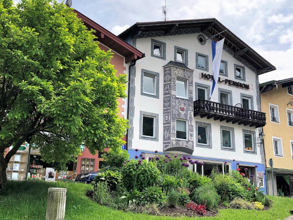 Hôtel Pension und Ferienwohnung Frech Marktplatz 7 83487 Marktschellenberg