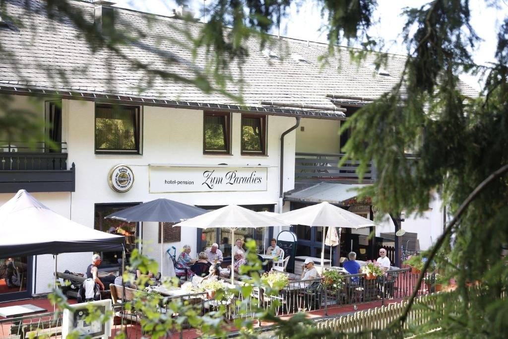 Hôtel Hotel-Pension zum Paradies Mühlenkopfstrasse 1, 34508 Willingen