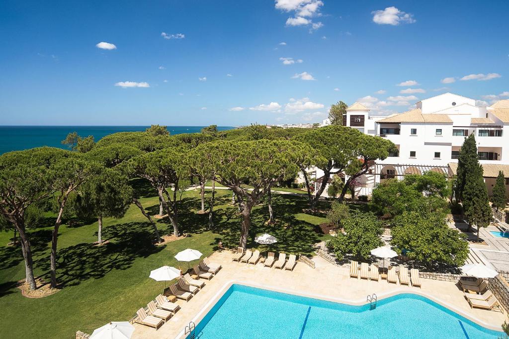 Pine Cliffs Hotel, a Luxury Collection Resort, Algarve Praia da Falésia, 8200-909 Albufeira