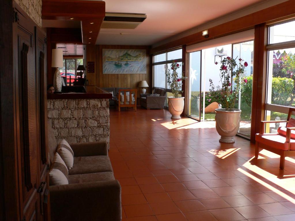 Hôtel Hotel Praia Dourada Rua D. Estevão De Alencastre, 9400-161 Porto Santo