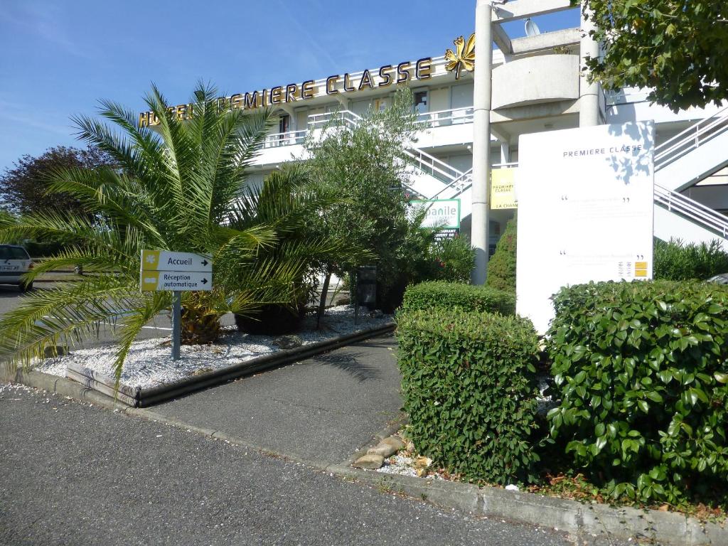 Hôtel Premiere Classe Biarritz 41 rue Chapelet - Bvd Dassault - Rond-point du Mousse 64200 Biarritz