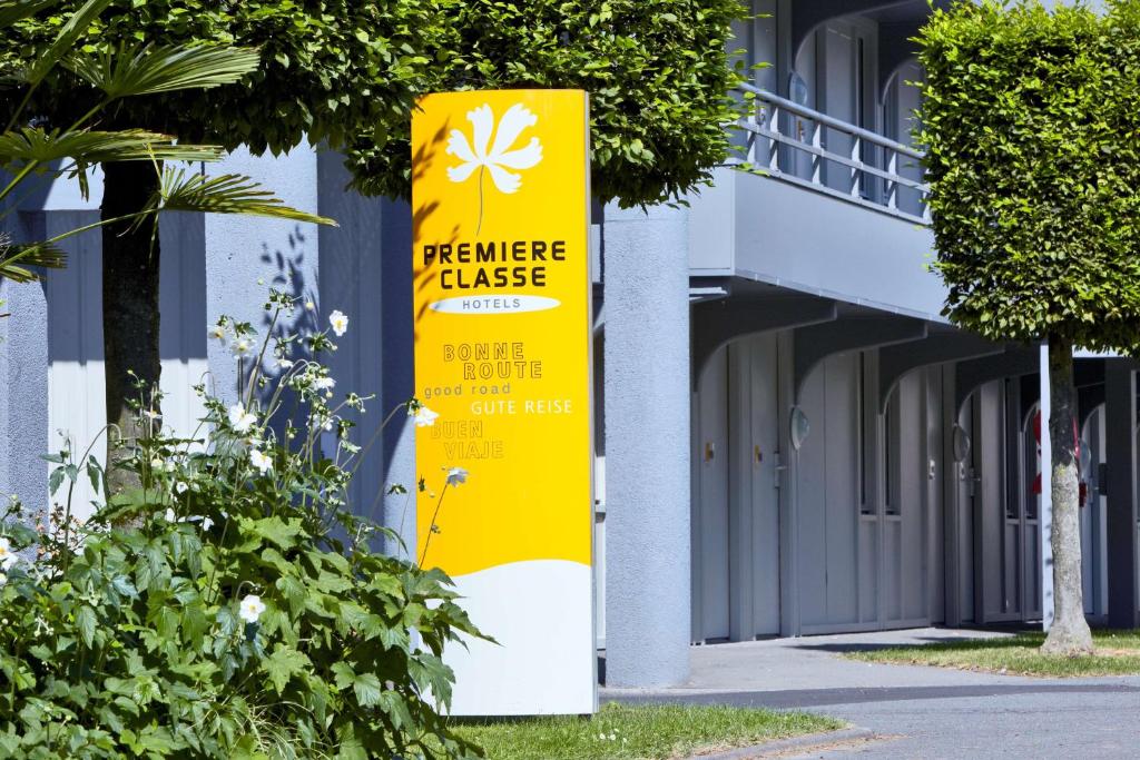 Hôtel Premiere Classe Grenoble Nord Moirans 146 rue des Etangs 38430 Moirans