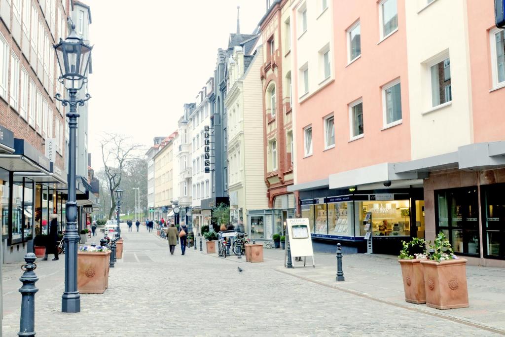 Premiere Classe Hotel am Kieler Schloss Kiel Dänische Str. 12-16, 24103 Kiel