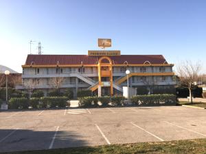 Première Classe Montélimar Les Tourrettes