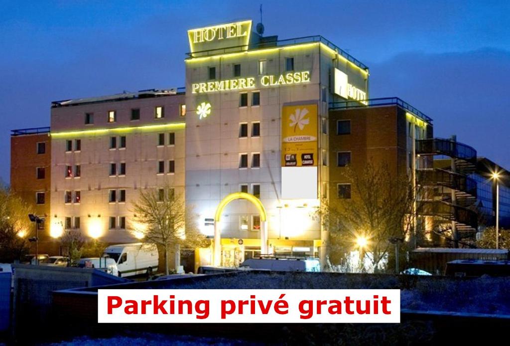 Premiere Classe Paris Ouest - Nanterre - La Defense 16 Rue Du Haras, 92752 Nanterre