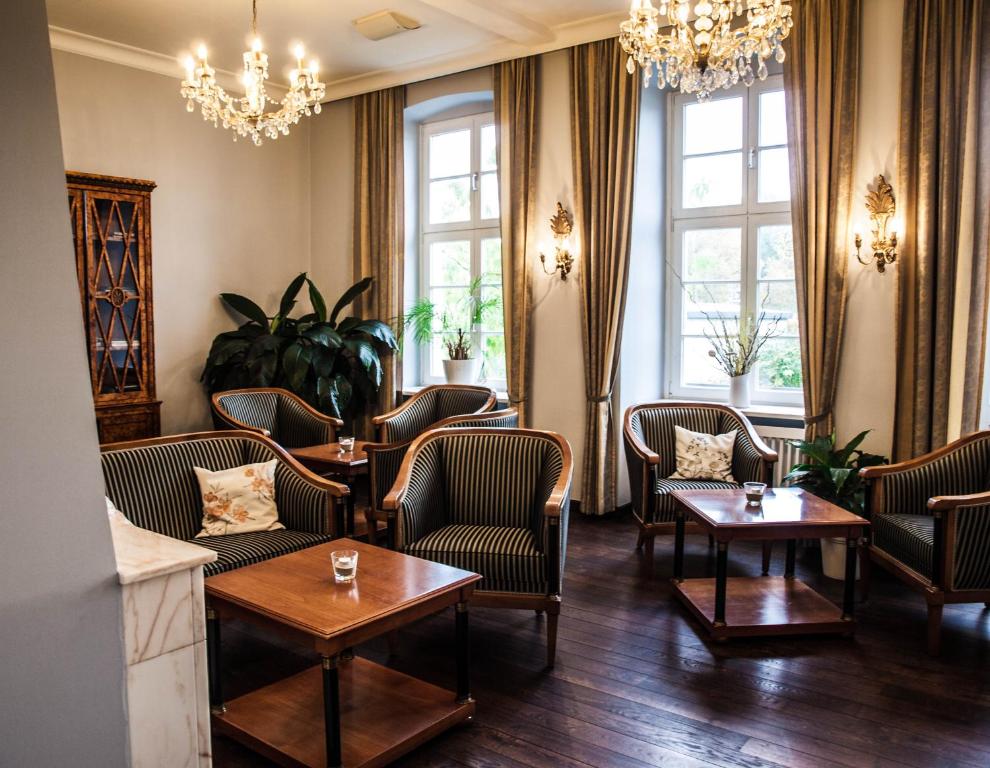 Hôtel Hotel Prinzenpalais Bad Doberan Alexandrinenplatz 8, 18209 Bad Doberan