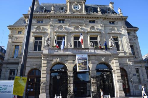 Hôtel Hotel Puy De Dôme 180 Rue Ordener Paris