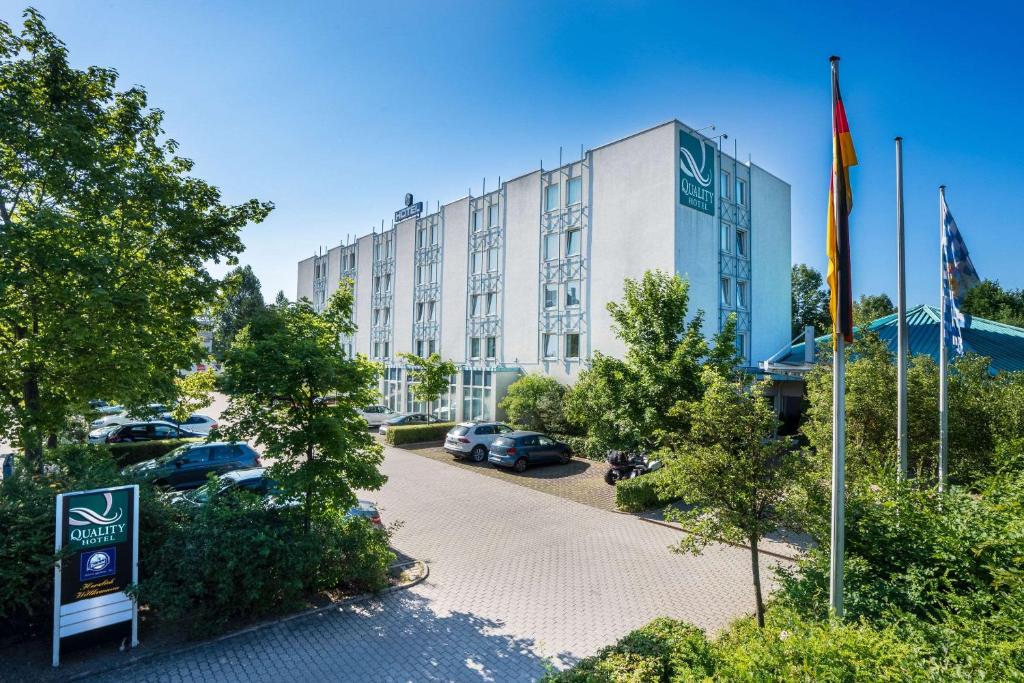 Hôtel Quality Hotel Hof Ernst-Reuter-Strasse 137 95030 Hof