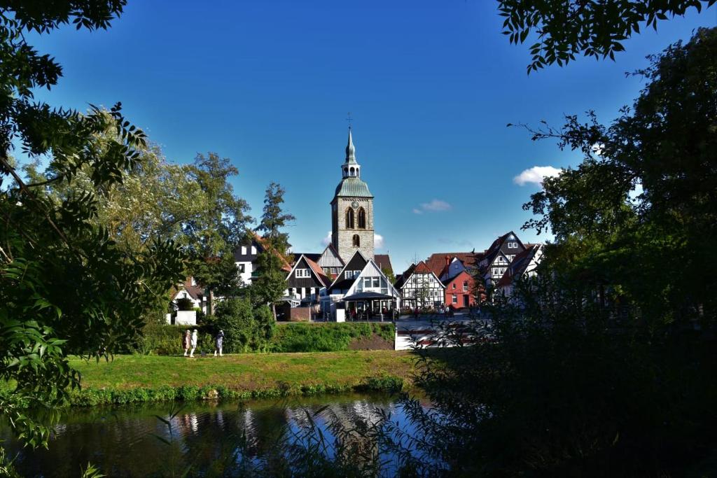 Hôtel Ratskeller Wiedenbrück Markt 11 / Lange Straße 40 33378 Rheda-Wiedenbrück