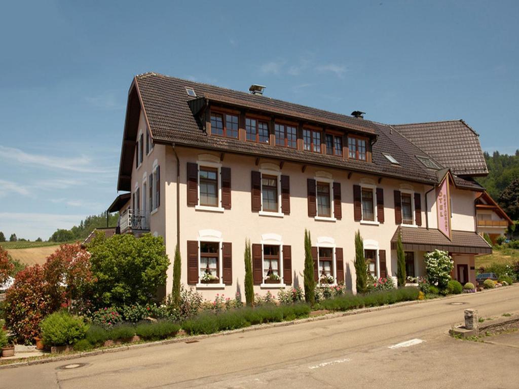 Hôtel Rebstock Kappelwindeck Kappelwindeckstrasse 85 77815 Bühl