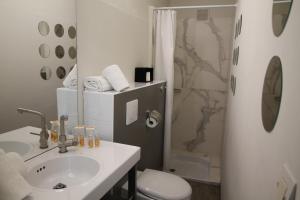 Hôtel Régina Boutique Hotel 6, Rue de la République 84000 Avignon Provence-Alpes-Côte d\'Azur