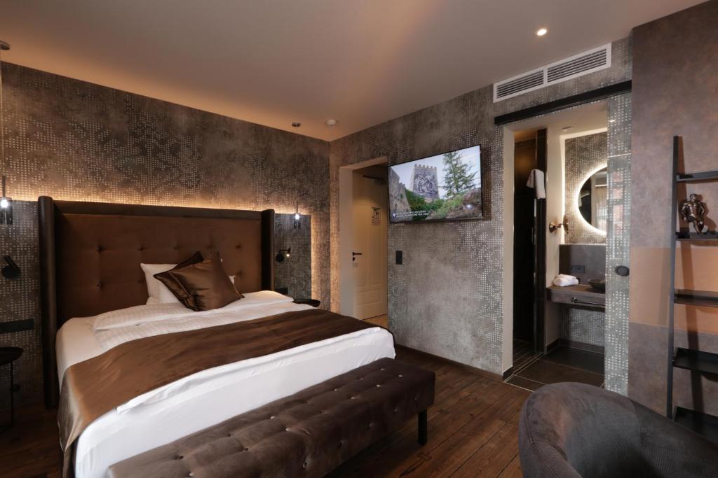 REINHARDTs HOTEL Vorstadtstr. 28, 74722 Buchen