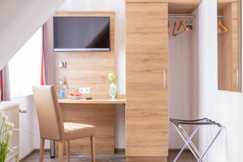 Hôtel Hotel Reinhardtshof Garni Reinhardtstr. 13 Wolfschlugen