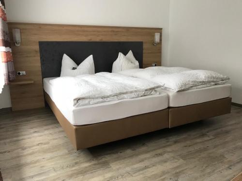 Hotel & Reitsportzentrum Kreuth Heideck allemagne
