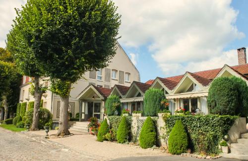 Hôtel Relais d'Aumale Orry-la-Ville france