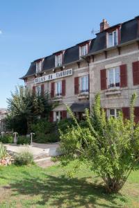 Hôtel RELAIS DU TAURION 2 Chemin des Contamines 87480 Saint-Priest-Taurion Limousin