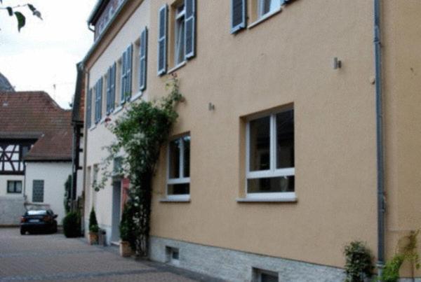 Hôtel Hotel Restaurant Alter Hof Rathausstraße 6-8, 65719 Hofheim am Taunus