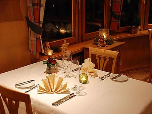 Hôtel Hotel-Restaurant Bergfriedel HAABERGSTR. 23 Bühlertal