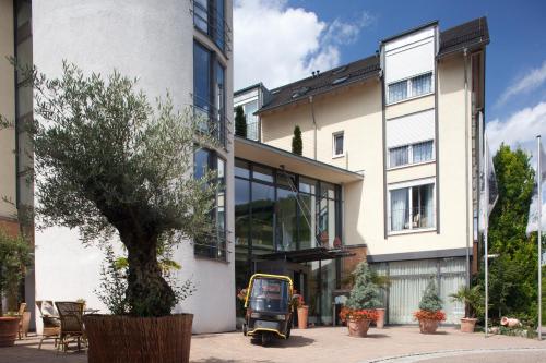 Hôtel Hotel-Restaurant Haus Nicklass Künzelsauer Straße 1 Ingelfingen