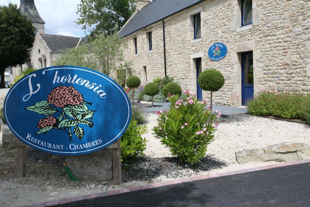 Hôtel Hôtel - Restaurant l'Hortensia 18 rue Sainte Brigitte, 56450 Noyalo