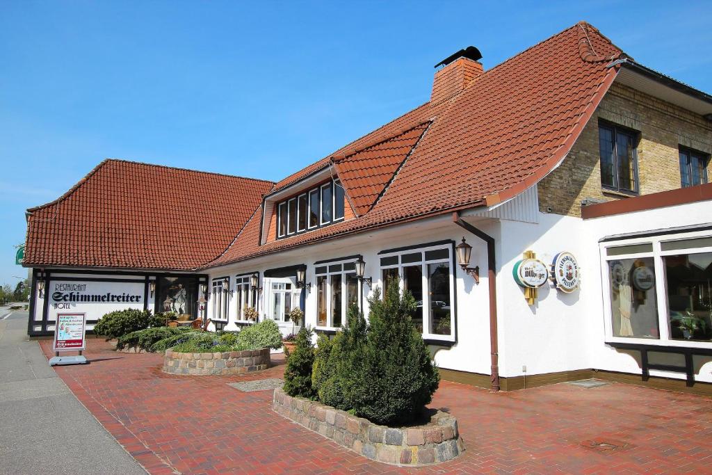 Hôtel Hotel & Restaurant Schimmelreiter Hauptstraße 58 - 60, 24887 Silberstedt