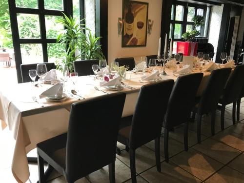 Hôtel Hotel Restaurant Steinkrug Lindenallee 26 Wennigsen