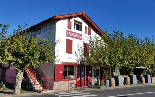Hôtel Restaurant Trabenia Ascain france