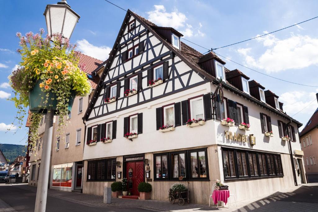 Hôtel Hotel - Restaurant Traube Hauptstraße 24, 72639 Neuffen