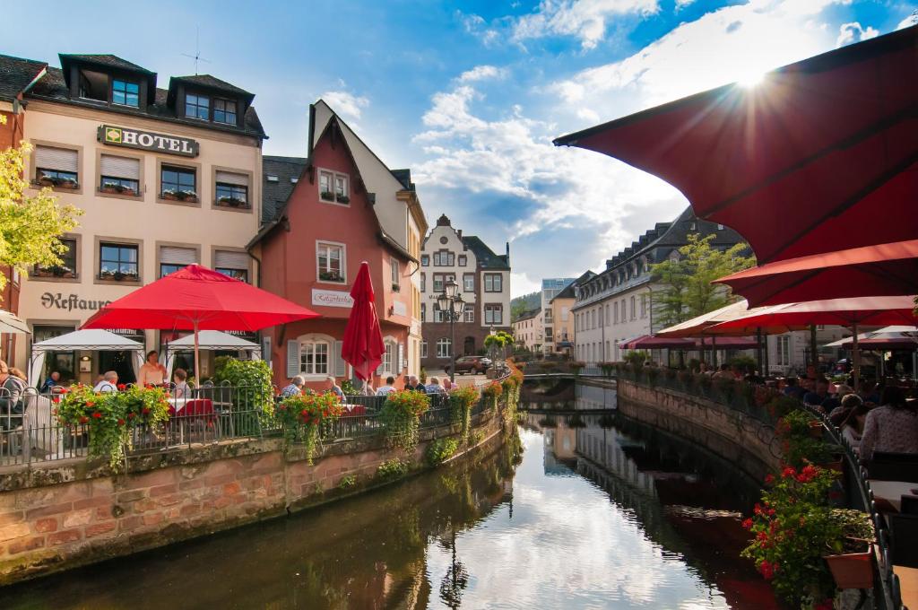 Hôtel Hotel Restaurant Zunftstube Am Markt 11, 54439 Sarrebourg